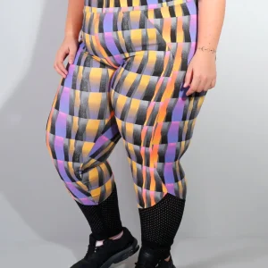 Calça Estampada Plus Size com Recortes em Tela de Poliamida | Ref: 4.4.4225-3126